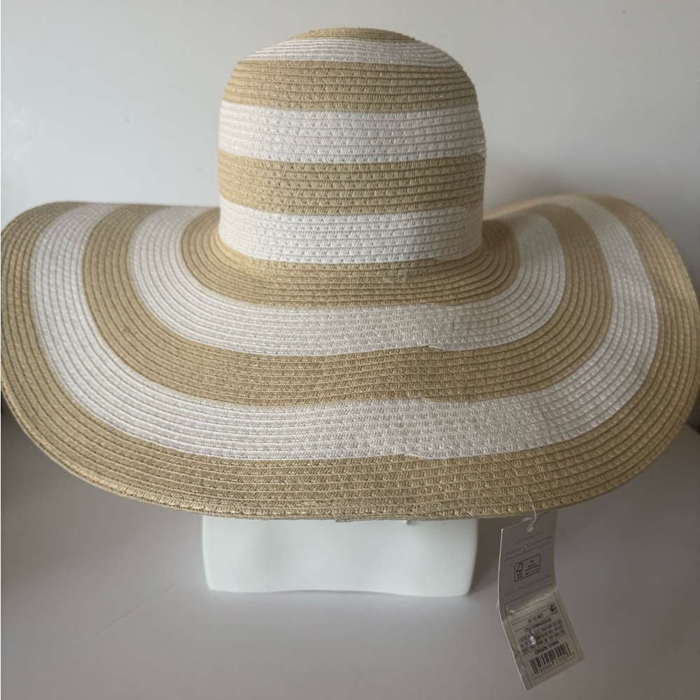 NWT Stylish Tan and White Striped Women's Sun Hat w/Wide Brim, Adjustable Size